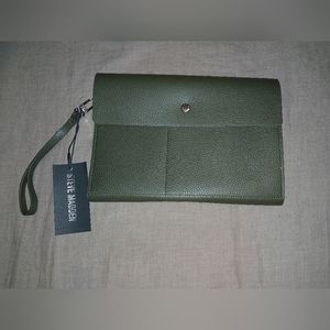 NWT Steve Madden travel wristlet